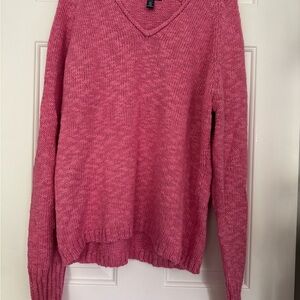 Chaps Women's V-Neck Sweater in Rose